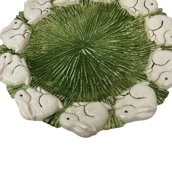 VTG EASTER MAJOLICA RABBITS IN GRASS POTTERY 10 inch PLATE PLATTER HAND PAINTED - Picture 5 of 8